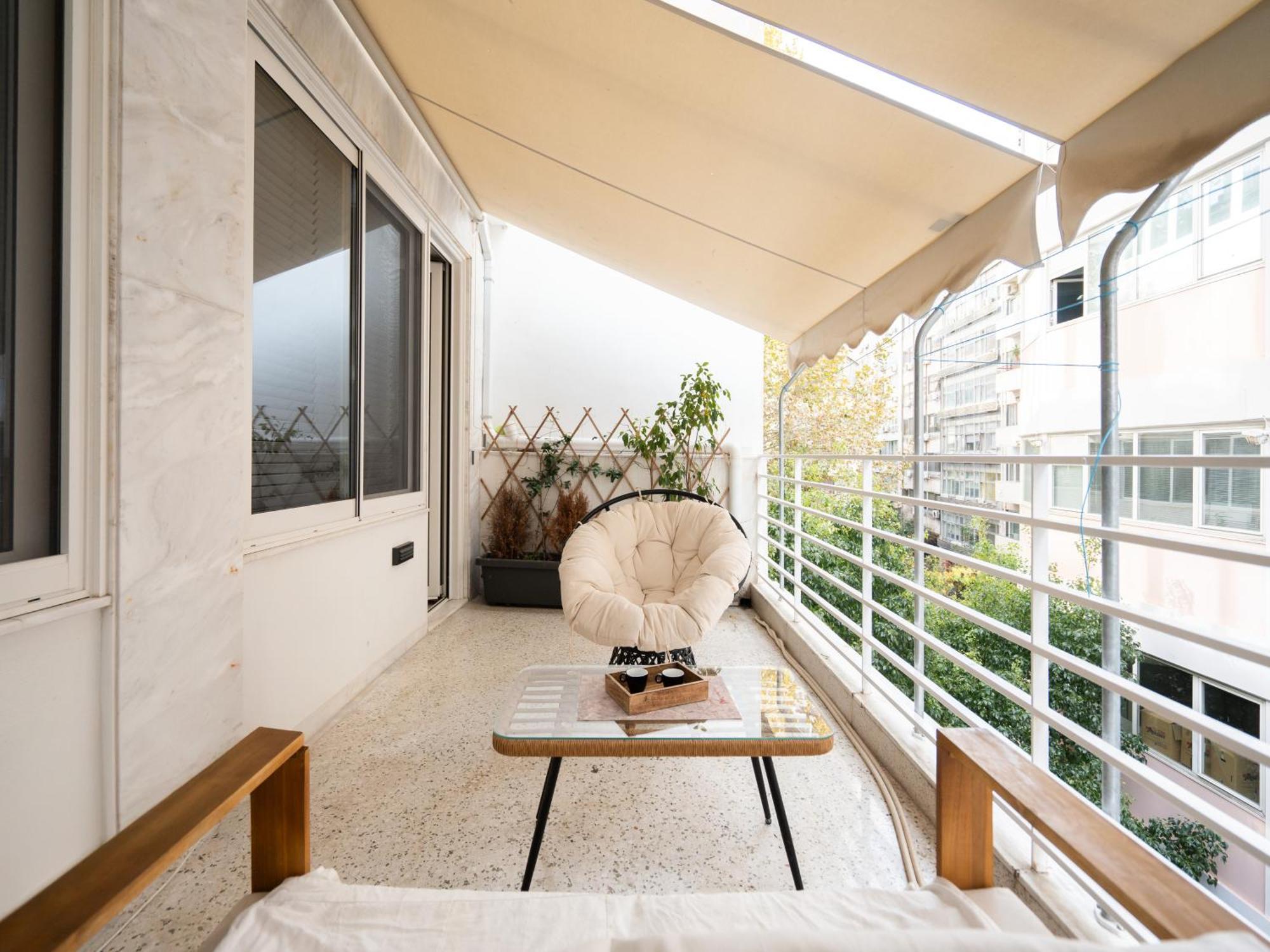 A Place 4U No6 - City Escape With Balcony Lounge & Open Living Space Αθήνα Εξωτερικό φωτογραφία