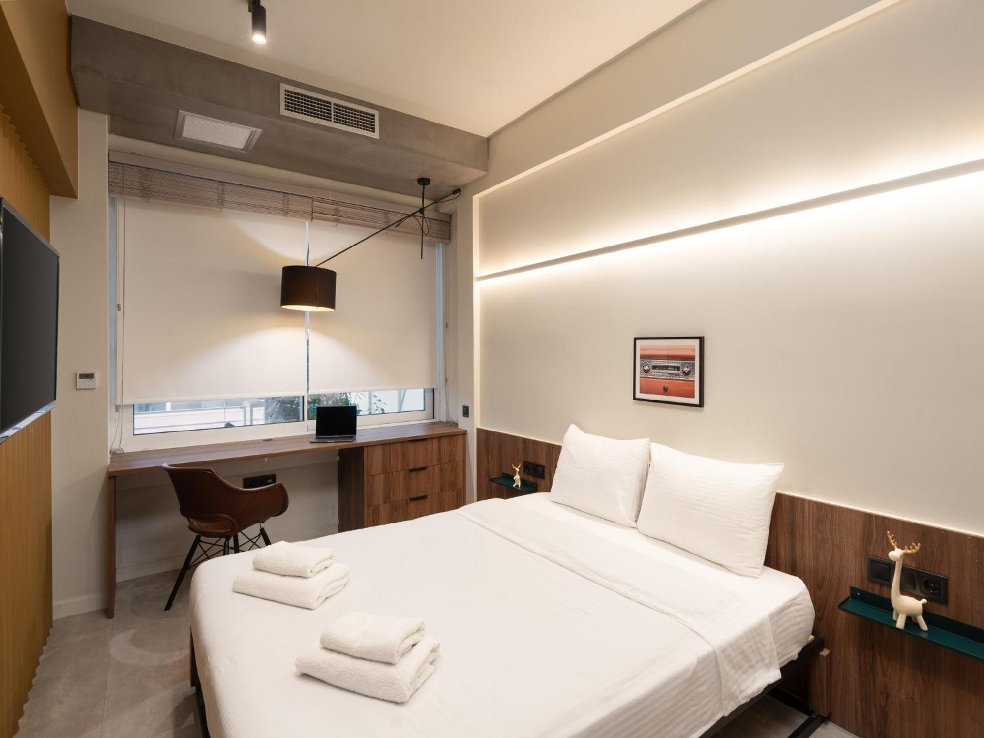 A Place 4U No6 - City Escape With Balcony Lounge & Open Living Space Αθήνα Εξωτερικό φωτογραφία